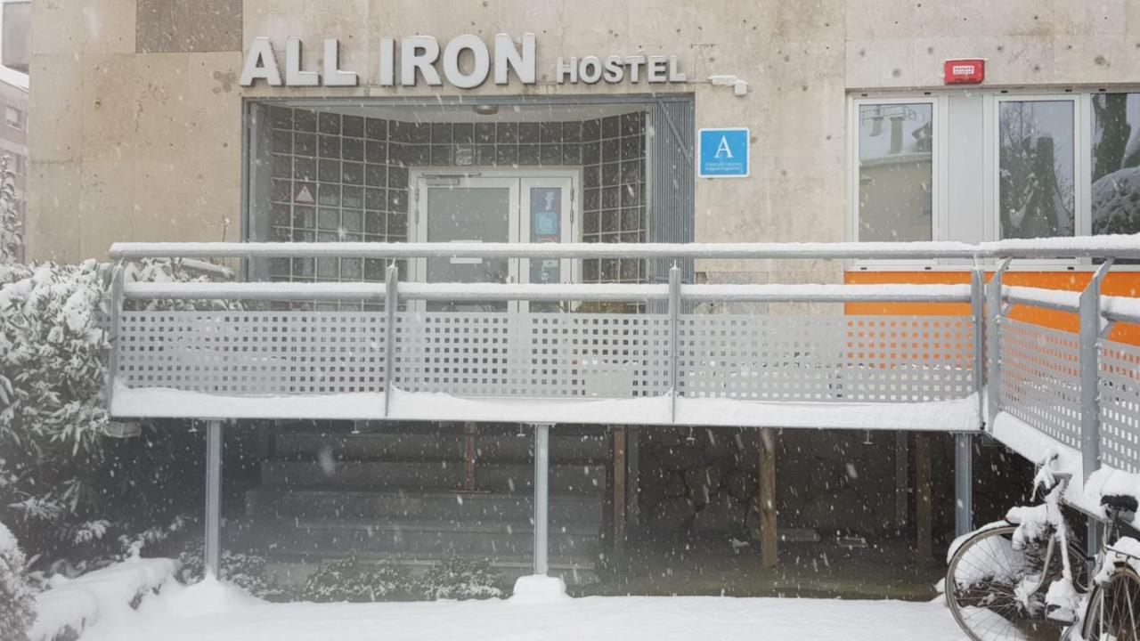 All Iron Hostel Bilbao Zewnętrze zdjęcie